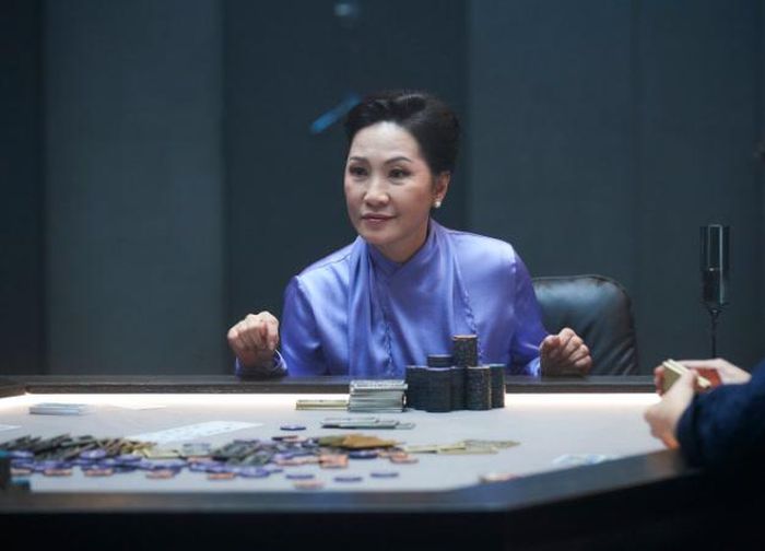 Hồng Đào đảm nhận vai Chủ tịch Thảo trong Tazza 4, nữ đại gia quyền lực có niềm đam mê với những cuộc cá cược.