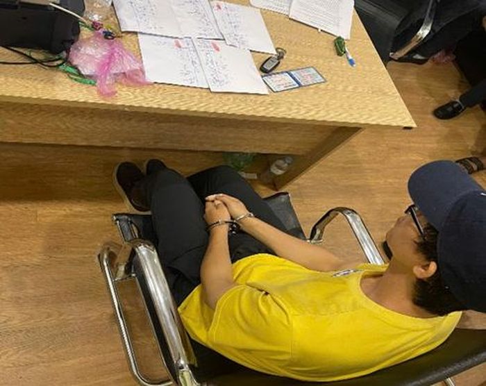 Đối tượng Vi Hoạn Sinh bị bắt giữ tại cơ quan Công an. Ảnh: Công an Lạng Sơn