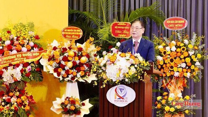 Ông Phan Xuân Dũng, Chủ tịch Liên hiệp các Hội Khoa học và Kỹ thuật Việt Nam khóa VIII.