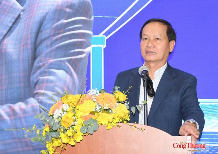 Ông Phùng Quốc Mẫn, Chủ tịch HAWA.