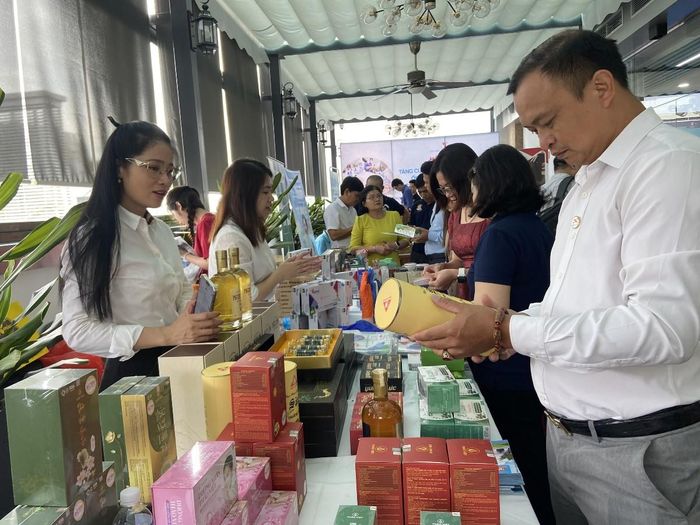Doanh nghiệp nhỏ và vừa gặp nhiều thách thức khi tham chuỗi giá trị toàn cầu. Ảnh: Vũ Khuê.