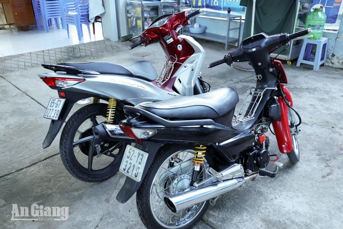 ​Hai chiếc xe tang vật được thu hồi.