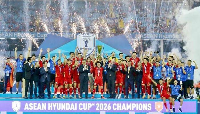Đội tuyển Việt Nam nâng cao chức vô địch ASEAN Cup 2026. Ảnh: VFF