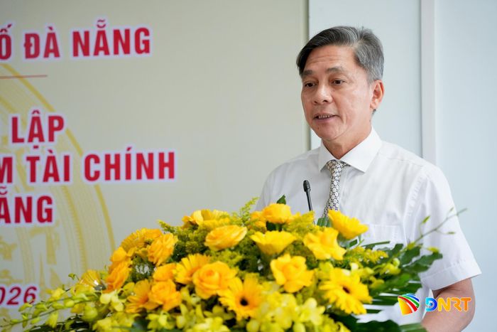 Phó Bí thư Đảng ủy UBND thành phố Phạm Trường Sơn phát biểu giao nhiệm vụ. Ảnh: T.CÔNG