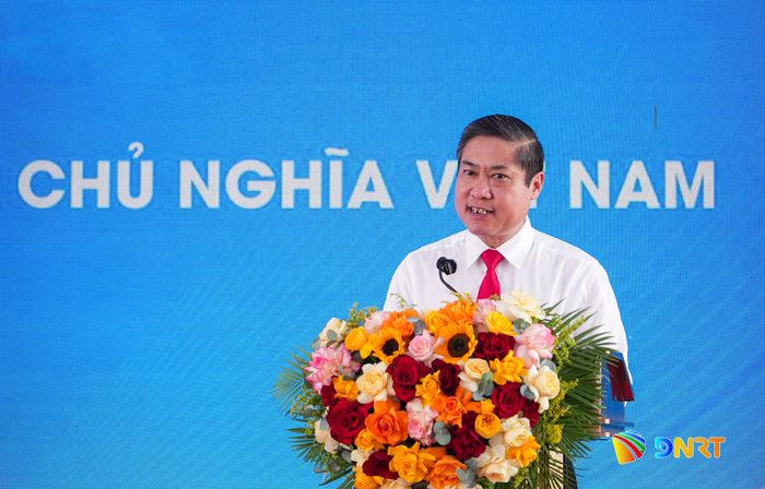 Phó Chủ tịch UBND thành phố Phan Thái Bình phát biểu tại lễ khởi công. Ảnh: HỒ QUÂN
