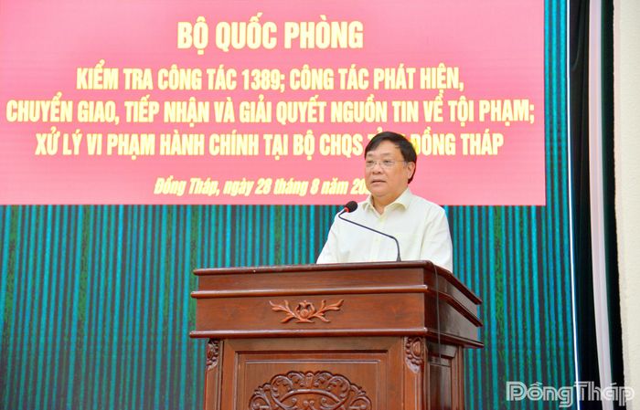 Đồng chí Phạm Thành Ngại, Phó Bí thư Tỉnh ủy, Chủ tịch UBND tỉnh Đồng Tháp, phát biểu tại buổi làm việc.