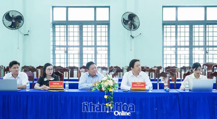 Các đại biểu tham dự tại buổi ký kết.