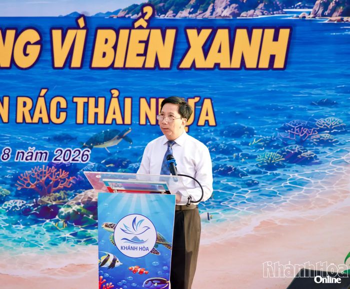 Lãnh đạo Sở Văn hóa, Thể thao và Du lịch kêu gọi các cơ quan, đơn vị, doanh nghiệp và cộng đồng chung tay bảo vệ môi trường biển, giảm thiểu rác thải nhựa.