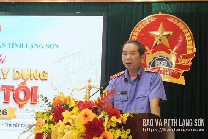 Lãnh đạo Viện Kiểm sát nhân dân tỉnh phát biểu khai mạc cuộc thi