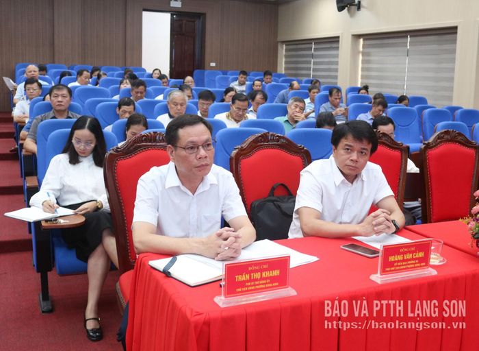 Các đại biểu tham dự hội nghị
