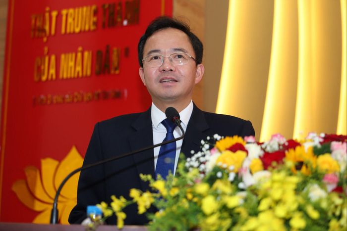 Tỉnh ủy viên, Bí thư Đảng ủy phường Xuân Hương - Đà Lạt Nguyễn Văn Lộc phát biểu tại buổi lễ