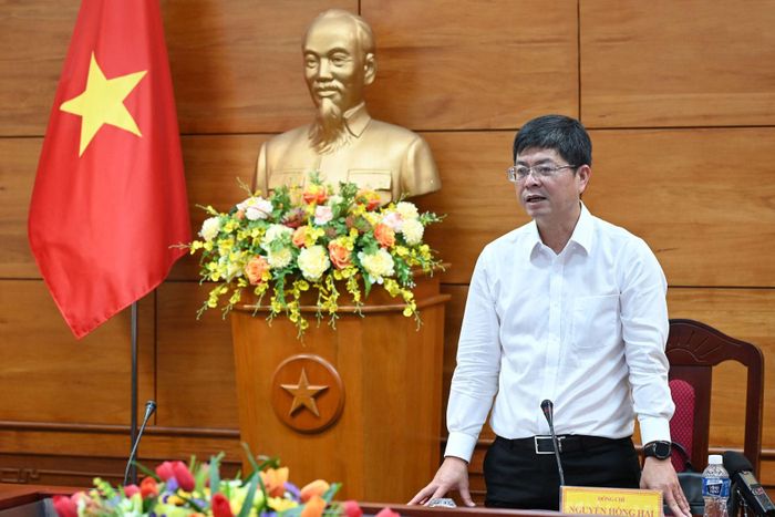 Phó Chủ tịch UBND tỉnh Nguyễn Hồng Hải kết luận cuộc họp