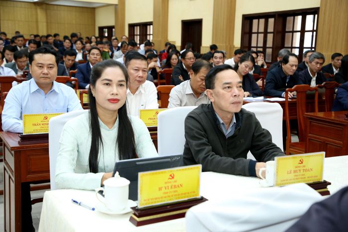 Các đại biểu tham dự hội nghị