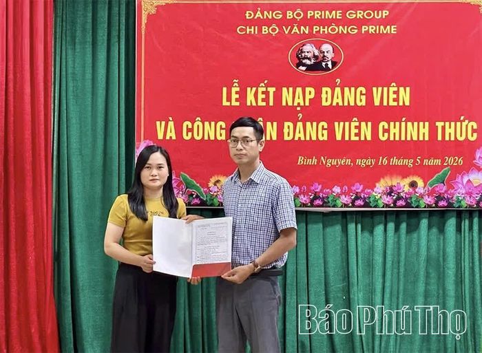 Đảng bộ Công ty Cổ phần Prime Group (xã Bình Nguyên) chú trọng làm tốt công tác phát triển đảng viên.