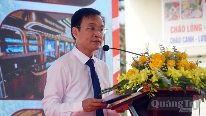 Đồng chí Nguyễn Chính Nam, Phó Tổng Giám đốc Tập đoàn Đường sắt quốc gia Việt Nam phát biểu tại buổi lễ - Ảnh: N.M