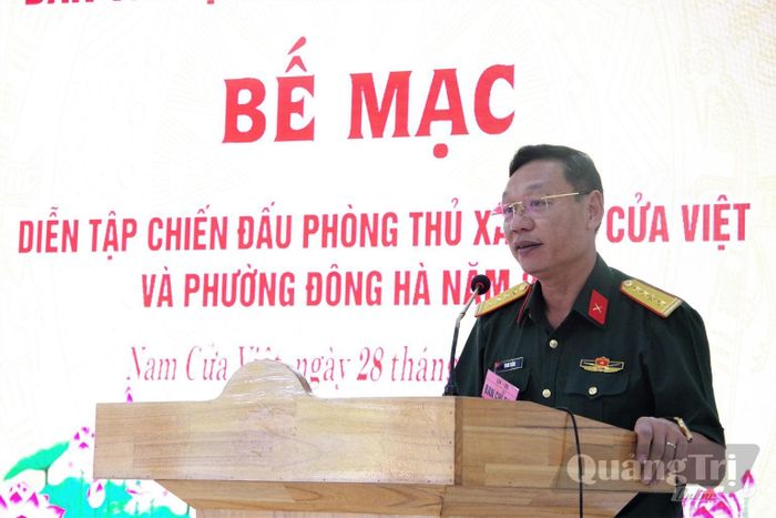 Đại tá Phan Thắng, Chỉ huy trưởng Bộ Chỉ huy Quân sự tỉnh, Phó trưởng Ban Thường trực Ban Chỉ đạo diễn tập tỉnh phát biểu bế mạc - Ảnh: X.D
