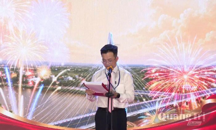 Lãnh đạo UBND phường Đông Hà phát biểu khai mạc - Ảnh: L.O