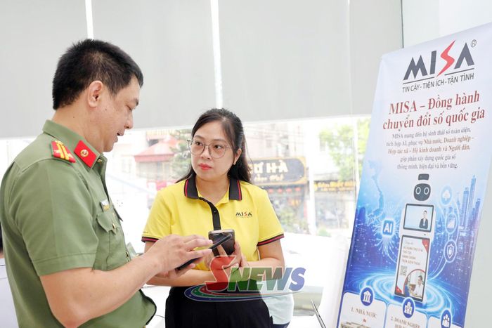 Đại lý MISA tại tỉnh Sơn La giới thiệu bộ giải pháp Văn phòng số MISA tích hợp AI phục vụ quản trị, điều hành, quản lý dữ liệu và hỗ trợ xử lý công việc trong cơ quan Nhà nước.