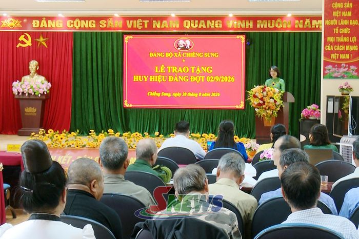 Lễ trao tặng Huy hiệu Đảng đợt 2/9/2026 tại xã Chiềng Sung
