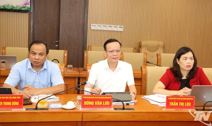 Đại biểu dự Hội nghị.