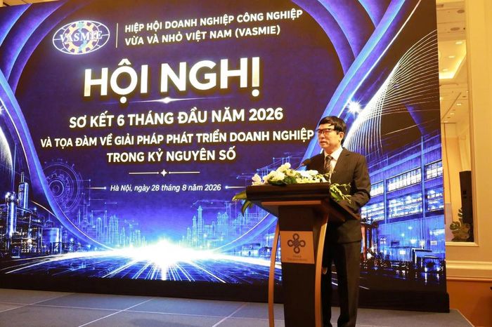Ông Nguyễn Văn Đừng, Chủ tịch VASMIE phát biểu tại Hội nghị