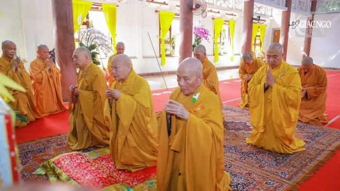 Tưởng niệm những công đức đóng góp của Trưởng lão Hòa thượng Thích Minh Châu cho Đạo pháp cũng như phụng sự nhân sinh