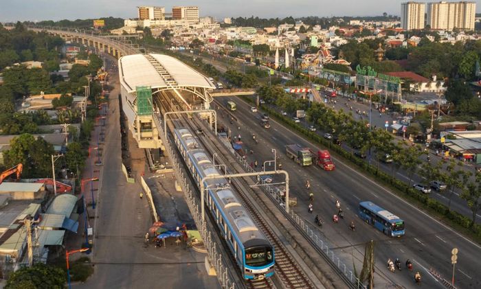 Hình ảnh một đoạn dự án metro Bến Thành - Suối Tiên.