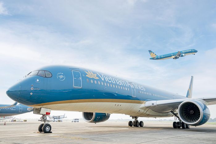 Trong năm 2026, Vietnam Airlines tiếp tục mở rộng mạng bay quốc tế với các đường bay mới đến Amsterdam, Colombo, Phuket, tạo thêm kết nối trực tiếp giữa Việt Nam với châu Âu, Nam Á và Đông Nam Á (ảnh minh họa).