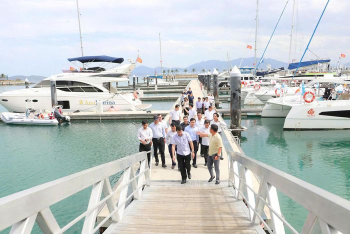 Bến du thuyền Ana Marina Nha Trang đón thường xuyên du khách quốc tế đến với Khánh Hòa.