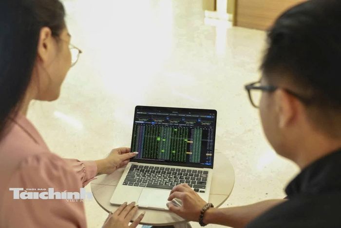 Hiệu quả đầu tư không chỉ phụ thuộc vào việc chọn đúng tài sản, mà còn nằm ở khả năng duy trì một phương pháp nhất quán. Ảnh: Đức Thanh