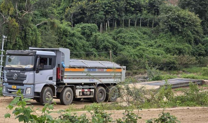 Nhiều trạm cân lắp đặt sai vị trí không sử dụng đúng mục đích trong việc kiểm soát khối lượng khoáng sản khi đưa ra khỏi mỏ.