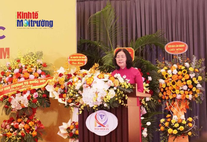 Bà Bùi Thị Minh Hoài - Ủy viên Bộ Chính trị, Bí thư Trung ương Đảng, Bí thư Đảng ủy MTTQ, các đoàn thể Trung ương, Chủ tịch Ủy ban Trung ương MTTQ Việt Nam.