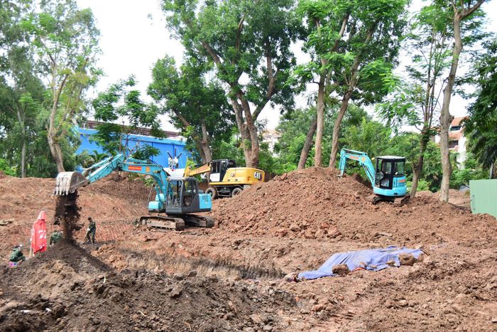 Công tác tìm kiếm, quy tập hài cốt liệt sĩ tại Công viên Lê Thị Riêng được triển khai từ ngày 23/6