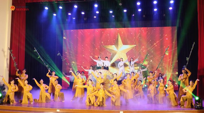 Công nghiệp văn hóa lấy ý tưởng, khả năng sáng tạo và quyền sở hữu trí tuệ làm nền tảng. Ảnh: Th. Nguyên