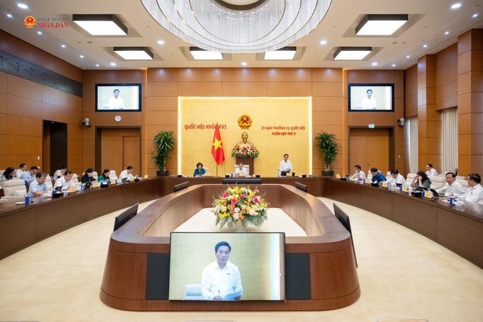 Toàn cảnh phiên họp