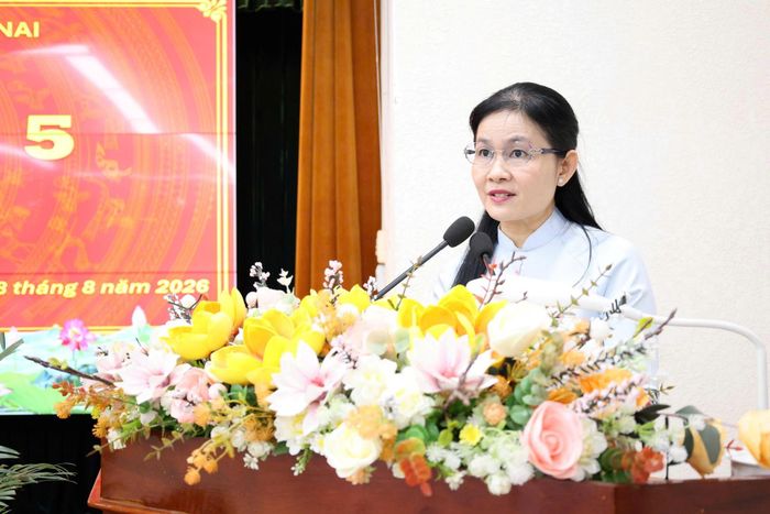 Chủ tịch HĐND TP. Đồng Nai Tôn Ngọc Hạnh phát biểu khai mạc kỳ họp. Ảnh: V.D