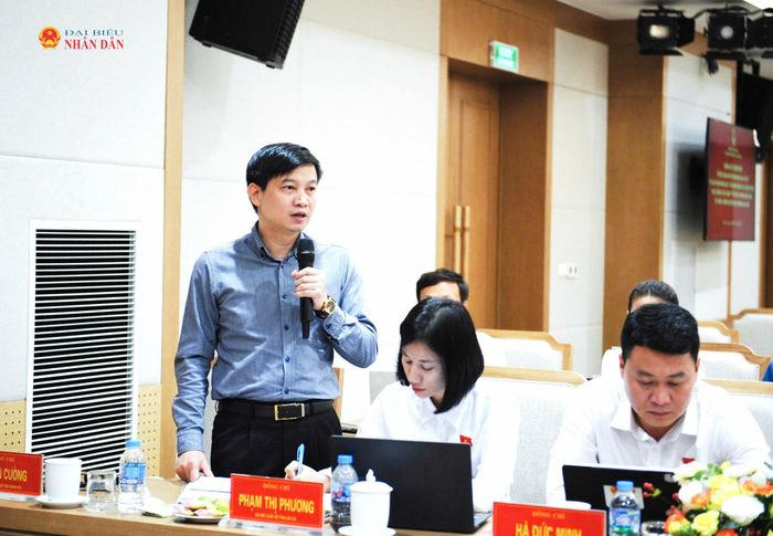 ĐBQH Lê Văn Cường (Thanh Hóa) phát biểu