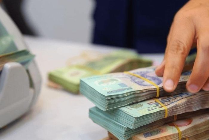 Lãi suất thả nổi phổ biến hơn 15%/năm khiến cho vay mua nhà chững lại.