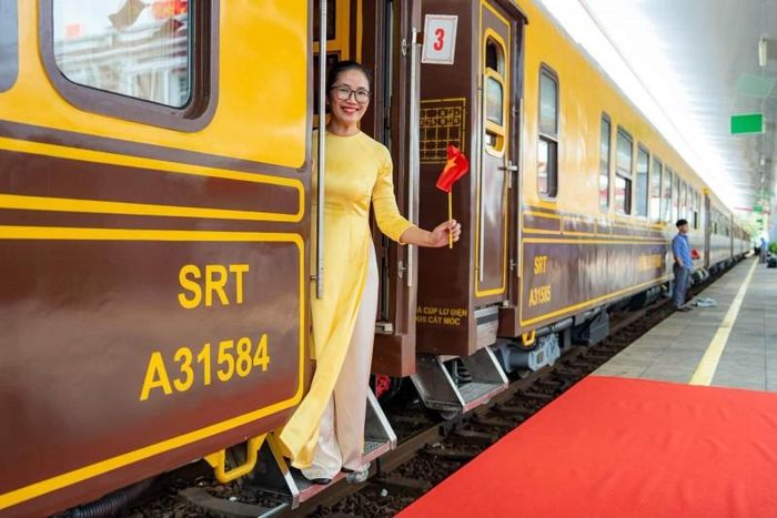 Từ các ga trên hành trình, du khách có thể tiếp cận nhiều điểm đến nổi tiếng như Thành cổ Quảng Trị, Địa đạo Vịnh Mốc và Hiền Lương – Bến Hải. Ảnh: Cổng TTĐT thành phố Huế.