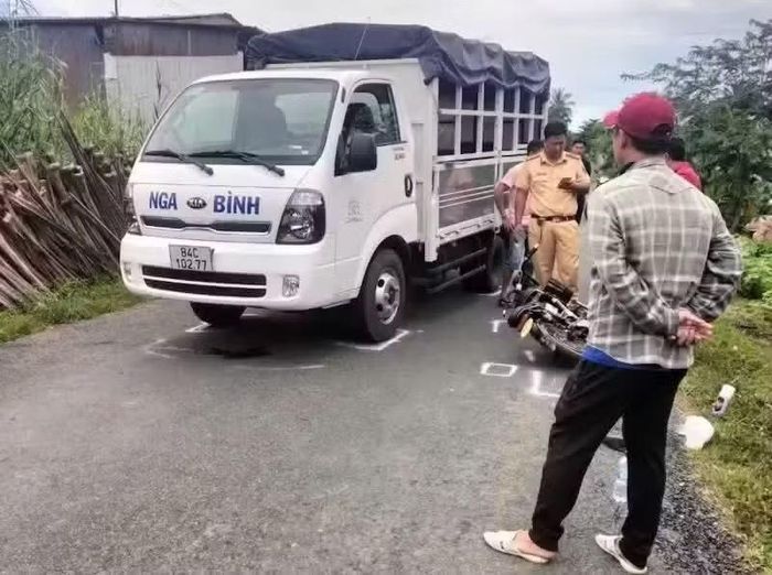 Hiện trường vụ tai nạn khiến nữ sinh tử vong.