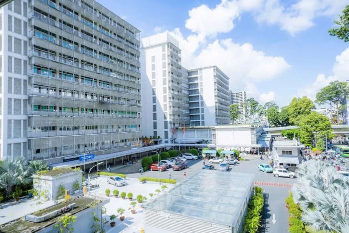 Bệnh viện Chợ Rẫy cấm Dược phẩm Phúc Thiện tham gia hoạt động đấu thầu đối với tất cả gói thầu do bệnh viện này làm chủ đầu tư trong 3 năm.