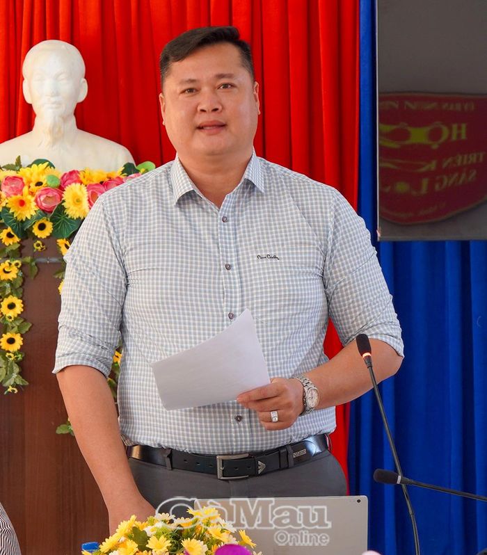 Phó Chủ tịch UBND xã U Minh Huỳnh Khánh Duy phát biểu tại buổi làm việc.