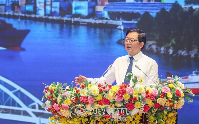 Phó Thủ tướng Chính phủ Hồ Quốc Dũng phát biểu chỉ đạo tại Hội nghị Xúc tiến đầu tư tỉnh Cà Mau.