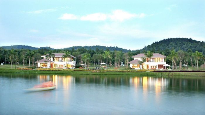 Nếu bạn muốn vừa nghỉ dưỡng, vừa trải nghiệm các hoạt động thì có thể đến Đại Lải. Ảnh Internet