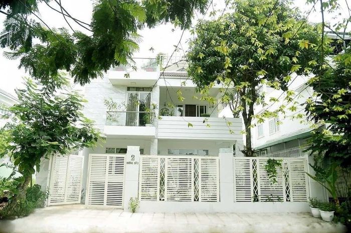 Ngôi nhà của gia đinh NS Quyền Linh