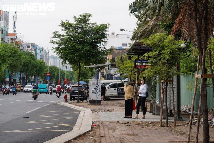 Theo danh mục được thông qua, khu đất 79B Lý Thường Kiệt có chức năng hỗn hợp gồm đất ở, thương mại dịch vụ và cây xanh công viên. Khu vực này đã có đồ án quy hoạch chi tiết tỷ lệ 1/500 khu chung cư cao tầng kết hợp thương mại, dịch vụ và công viên cây xanh.