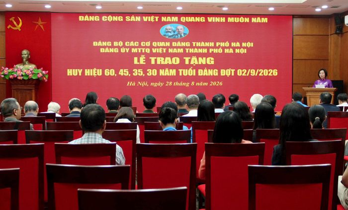 Quang cảnh buổi lễ. Ảnh: Lê Phương