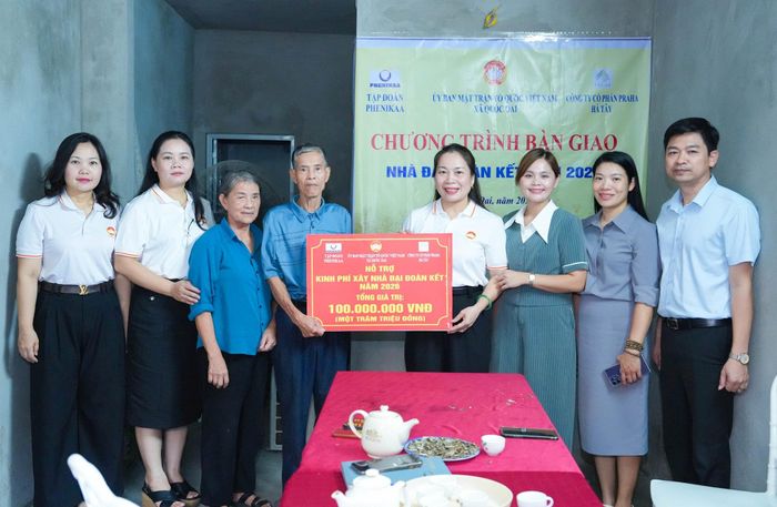 Mỗi “Nhà Đại đoàn kết” được trao không chỉ là công trình vật chất mà còn là mái ấm của tình người. Ảnh: PV