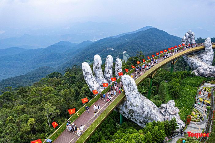 Thời tiết Đà Nẵng đan xen nắng nóng và mưa dông. Ảnh minh hoạ.