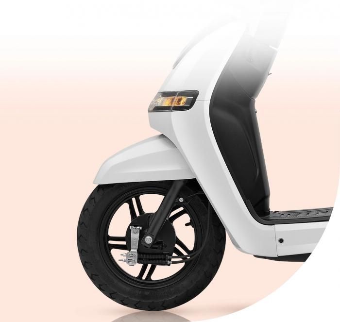 TVS iQube 2,3 kWh tiếp tục sử dụng động cơ điện đặt trên moay-ơ